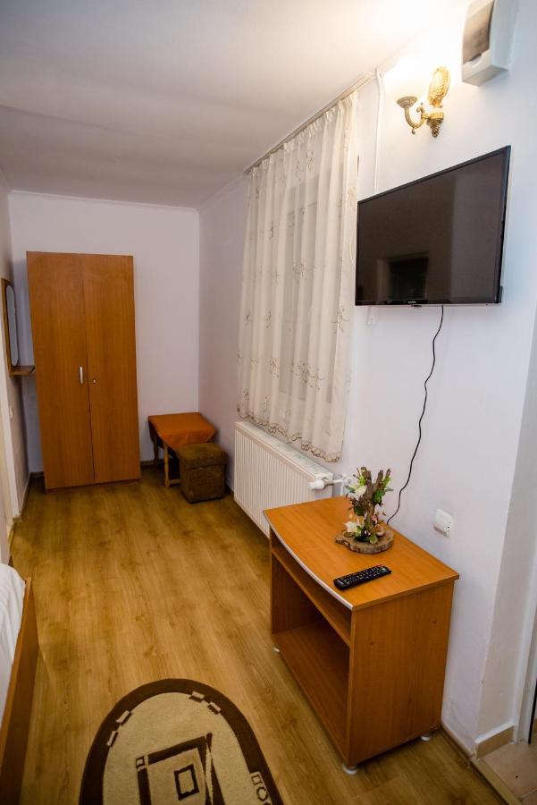 Hotel Marion Poiana Dumbraveni  外观 照片